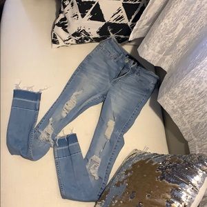 Hollister jeans